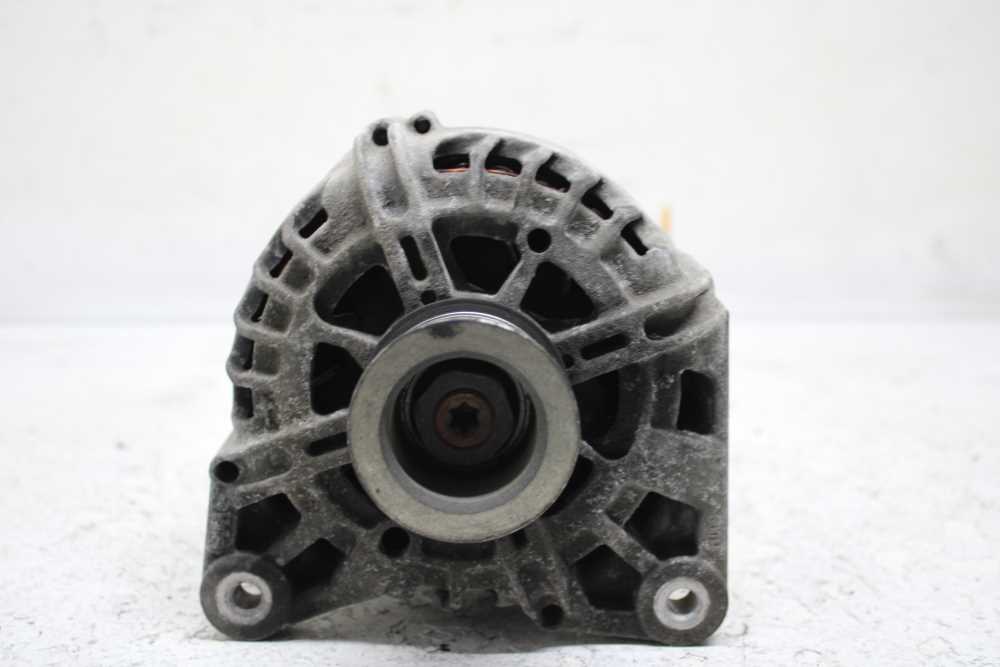 ALTERNATEUR RENAULT 120A - Vue 1